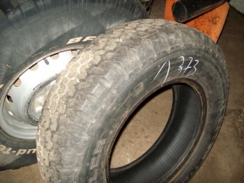 205R16 104Q RF Bridgestone Dessert Dueler